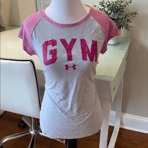 Under Armour T-shirt